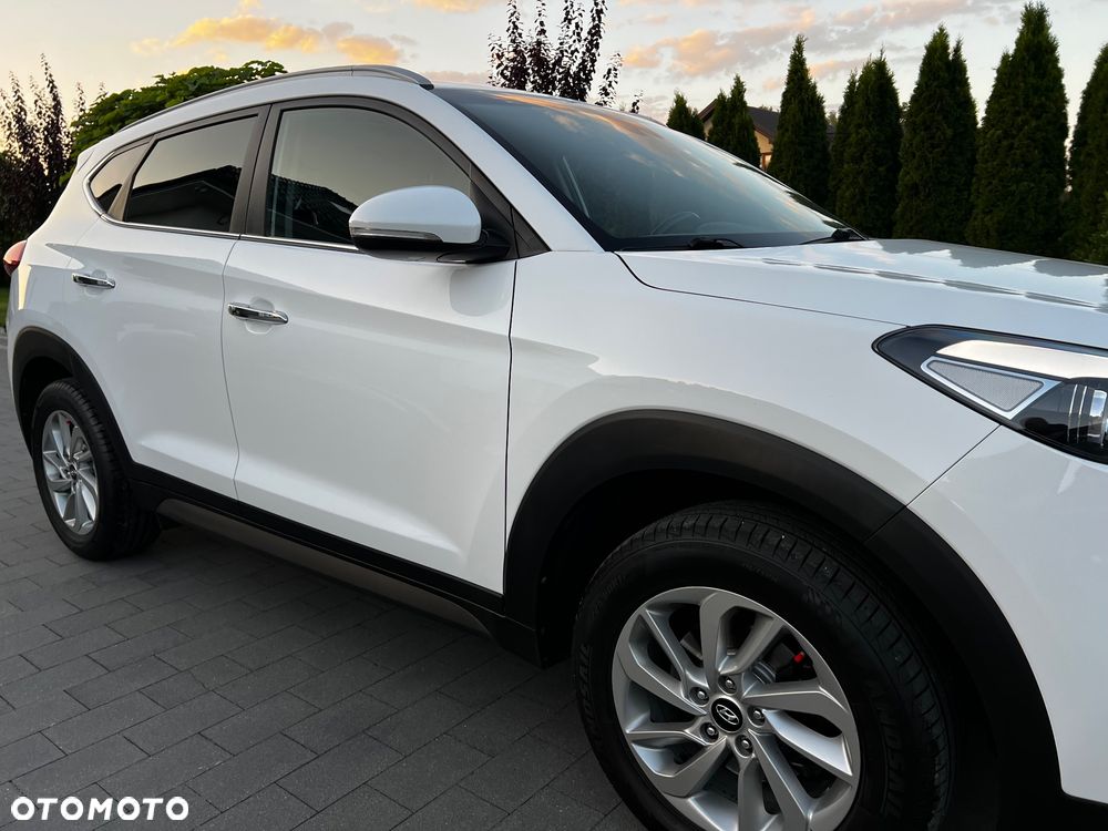 Hyundai Tucson blue 1.6 GDi 2WD Navi - 36