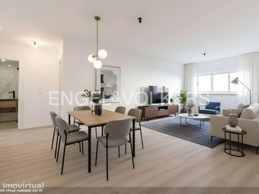 T2 com Garagem e Remodelação Total nas Olaias - Grande imagem: 4/32
