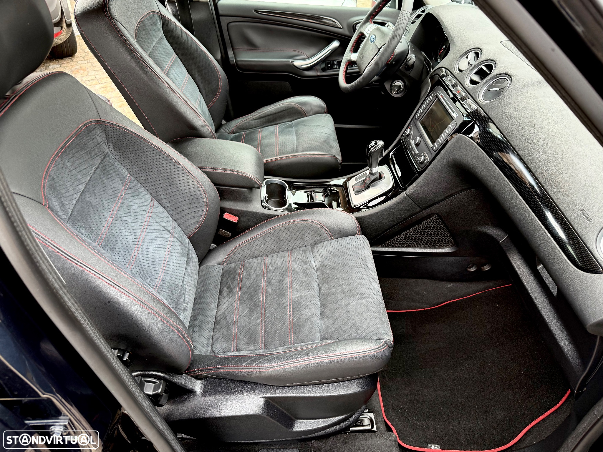 Ford S-Max 2.0 TDCi Titanium Busine. 7L Aut. - 47