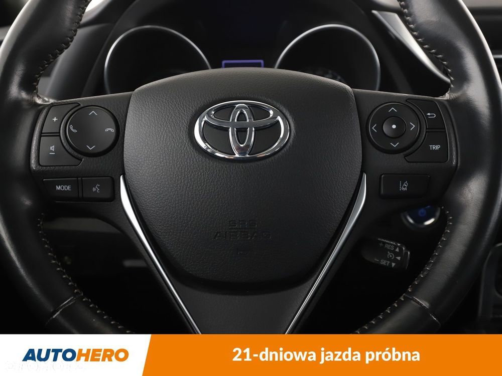 Toyota Auris - 19