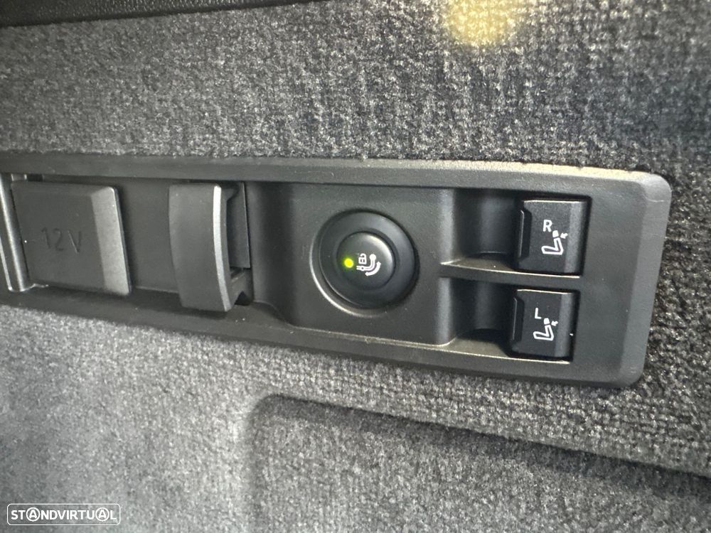 BMW iX xDrive 40 Pack Desportivo - 25