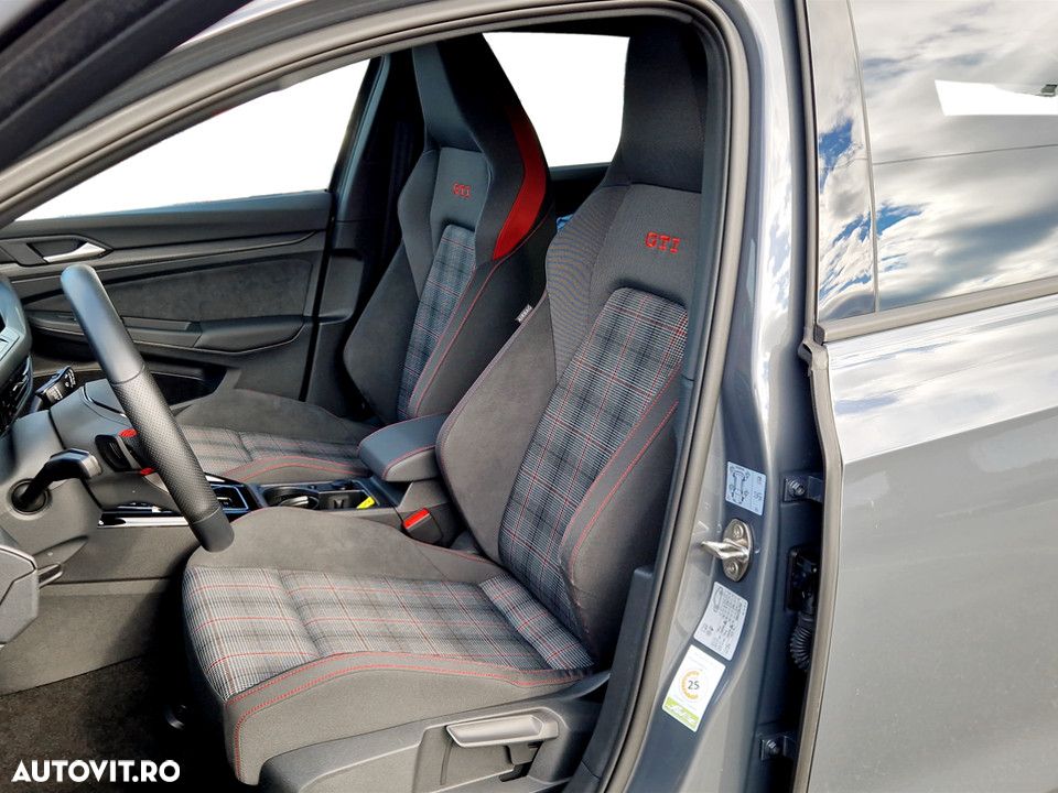 Volkswagen Golf 2.0 TSI OPF DSG GTI - 10
