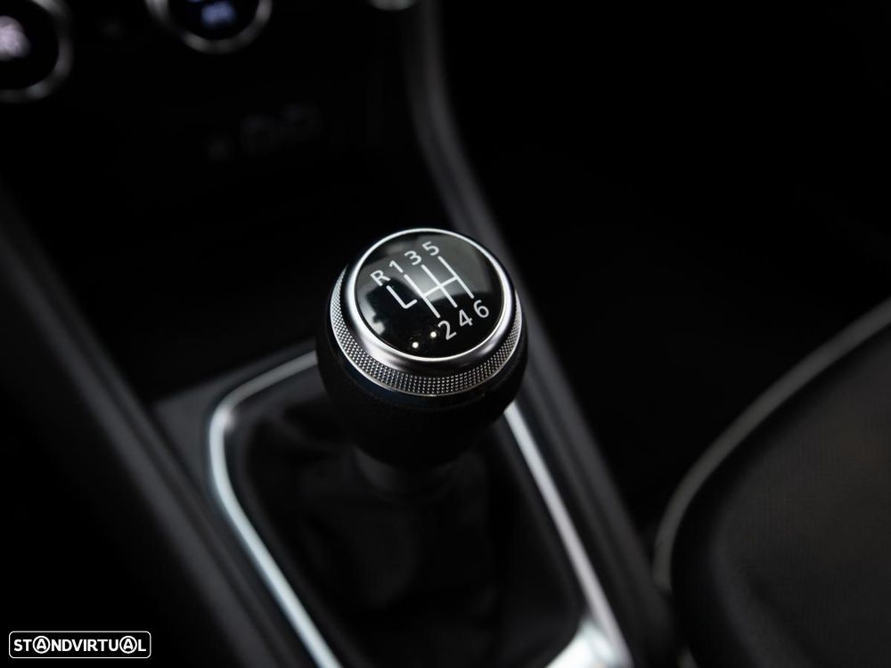 Renault Captur 1.0 TCe Techno Bi-Fuel - 18