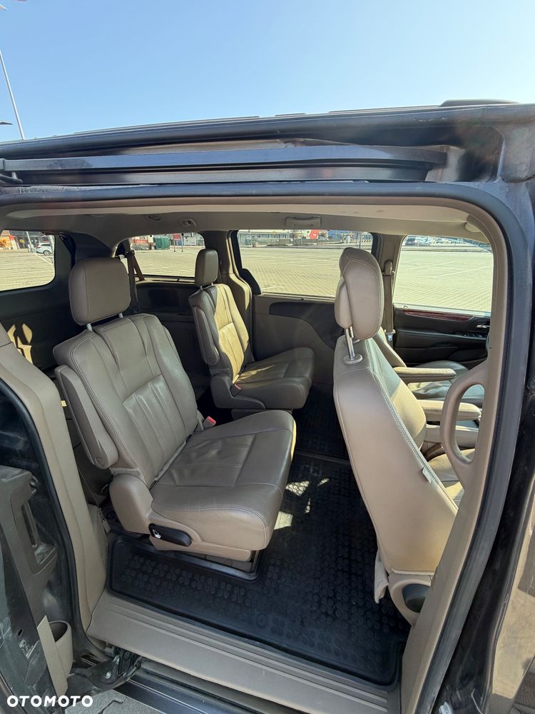 Chrysler Town & Country 3.6 Touring - 7