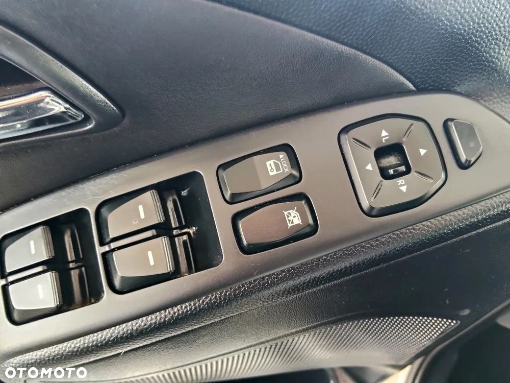 Hyundai ix35 1.6 2WD blue Comfort - 9