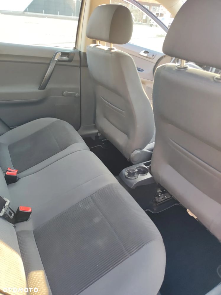 Volkswagen Polo 1.4 TDI Comfortline - 27