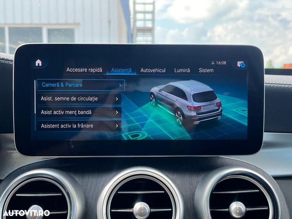 Mercedes-Benz GLC 300 de 4Matic 9G-TRONIC - 28