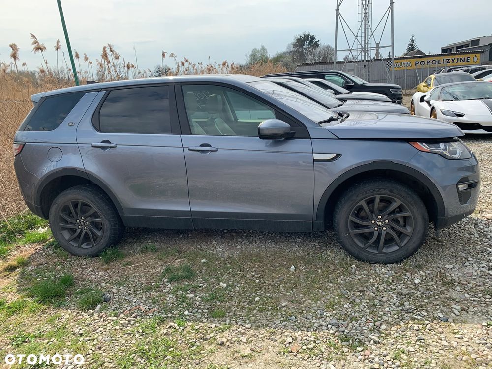 Land Rover Discovery Sport P250 R-Dynamic HSE - 4
