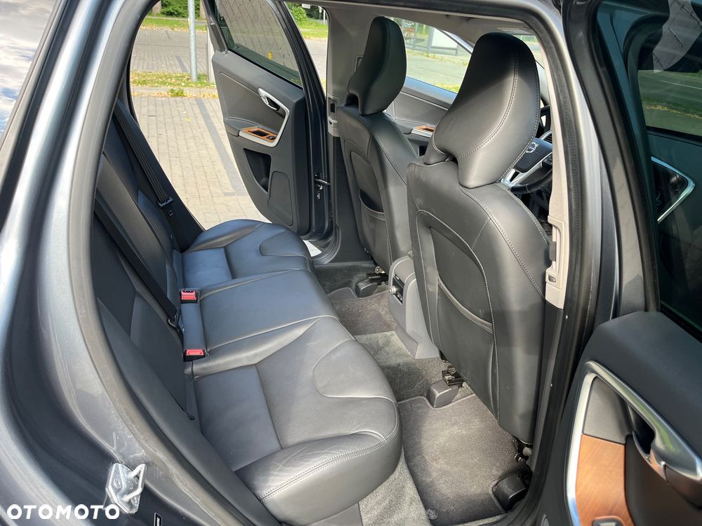 Volvo XC 60 - 18