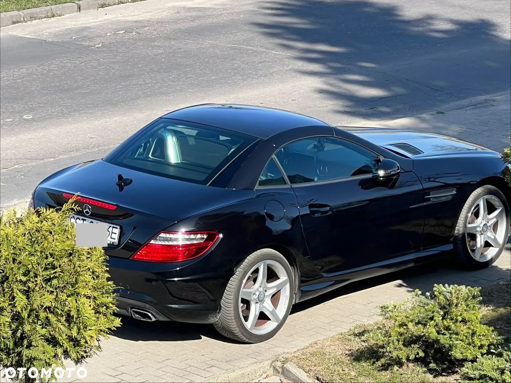 Mercedes-Benz SLK 200 (BlueEFFICIENCY) 7G-TRONIC - 5