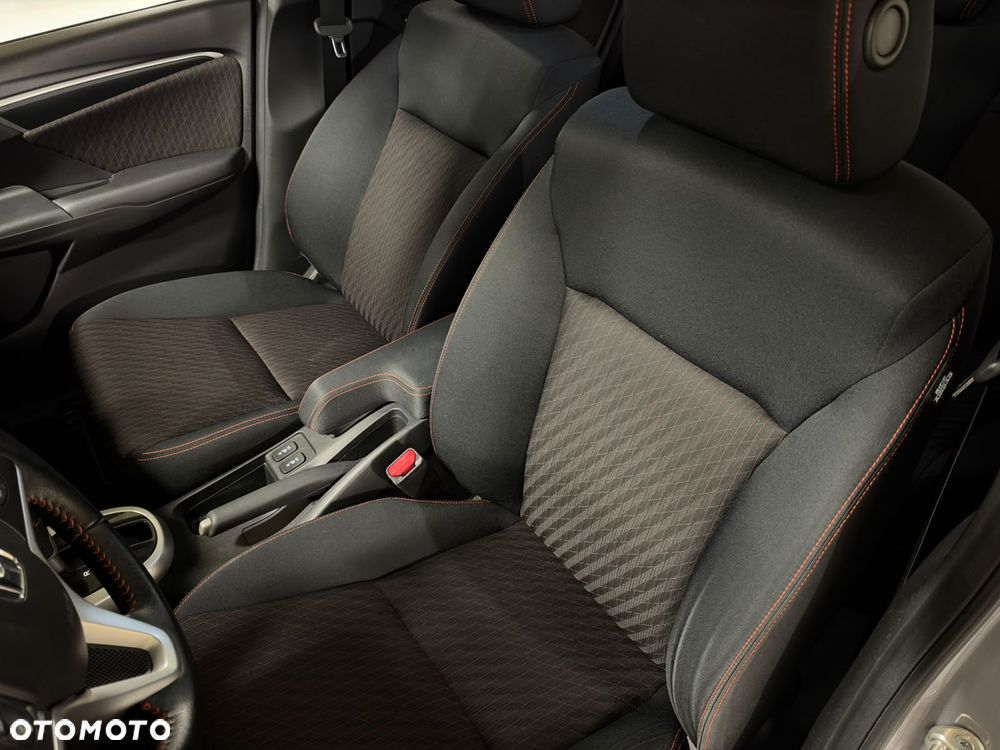 Honda Jazz 1.5 i-VTEC Dynamic (ADAS/Honda Connect+) CVT - 9