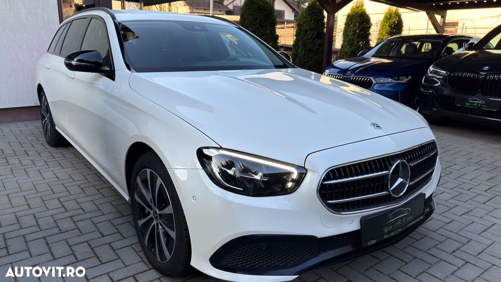 Mercedes-Benz E 300 de 4Matic 9G-TRONIC - 32