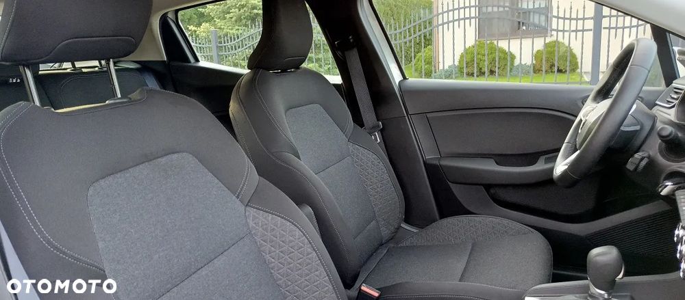 Renault Clio 1.6 E-TECH Intens - 15