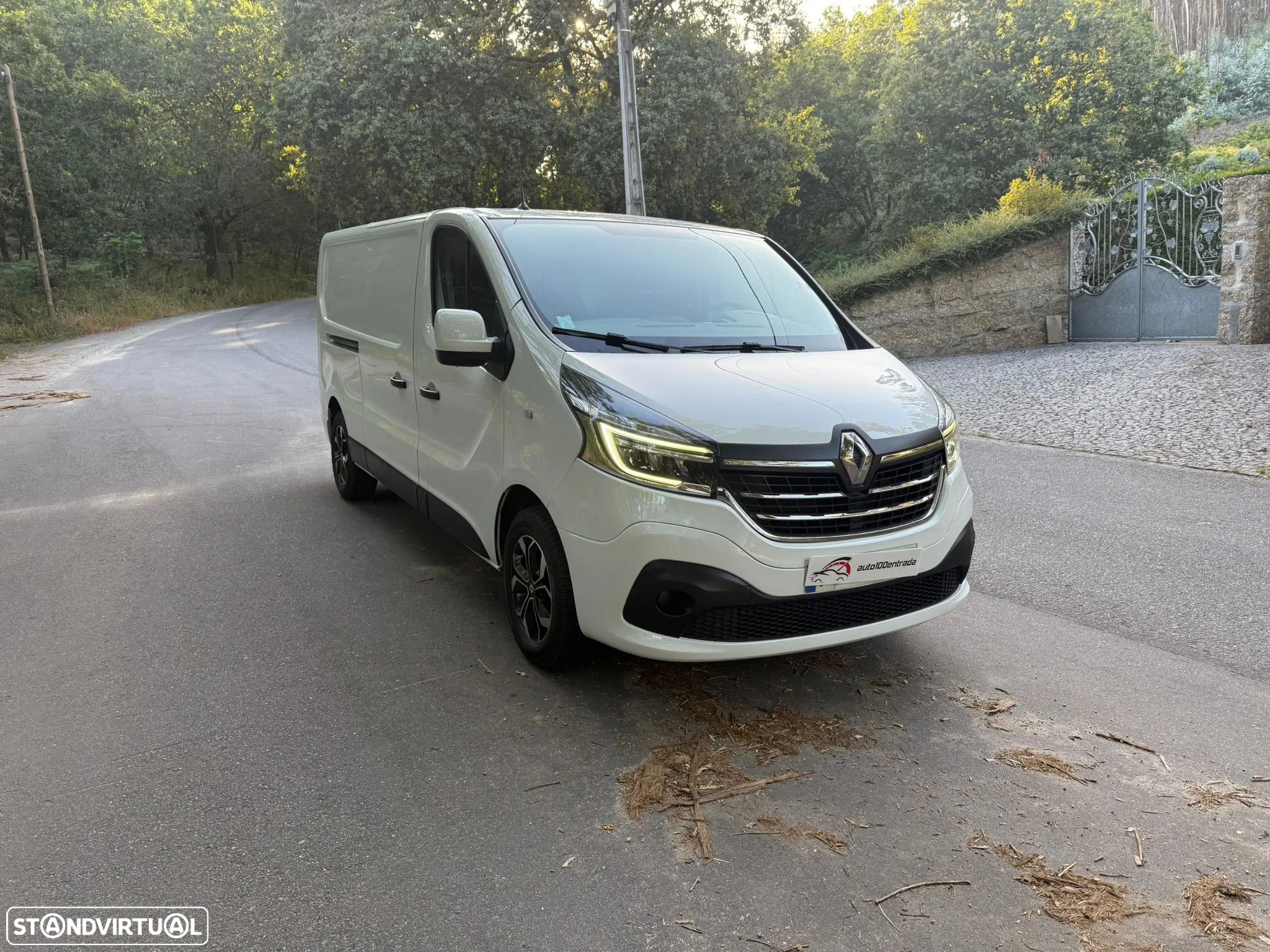 Renault Trafic L2H1 2.0CC DCi 120Cv - 2