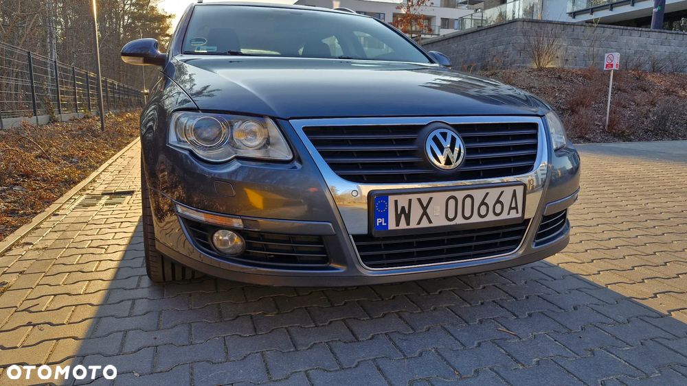Volkswagen Passat 2.0 TDI DPF Sportline - 2
