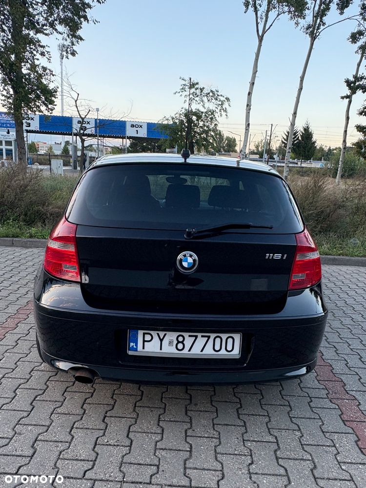BMW Seria 1 116i - 3