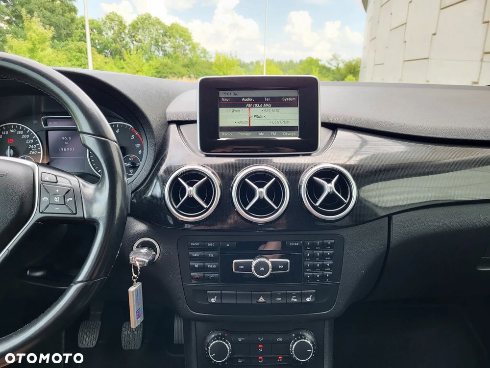 Mercedes-Benz Klasa B 180 CDI - 14