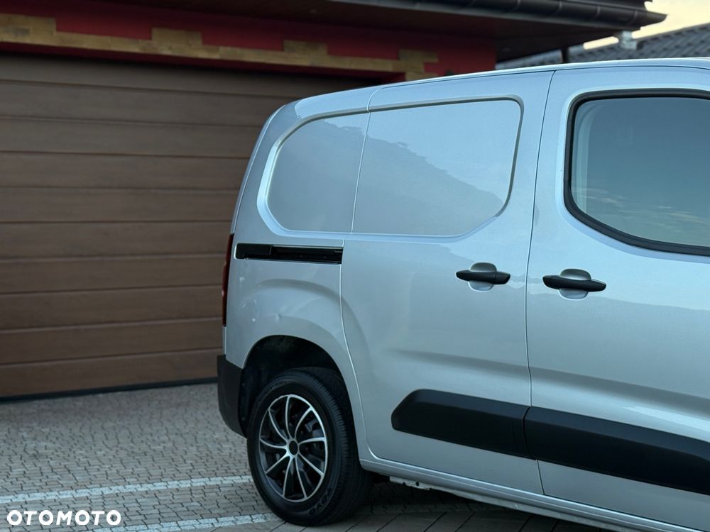 Peugeot Partner - 8