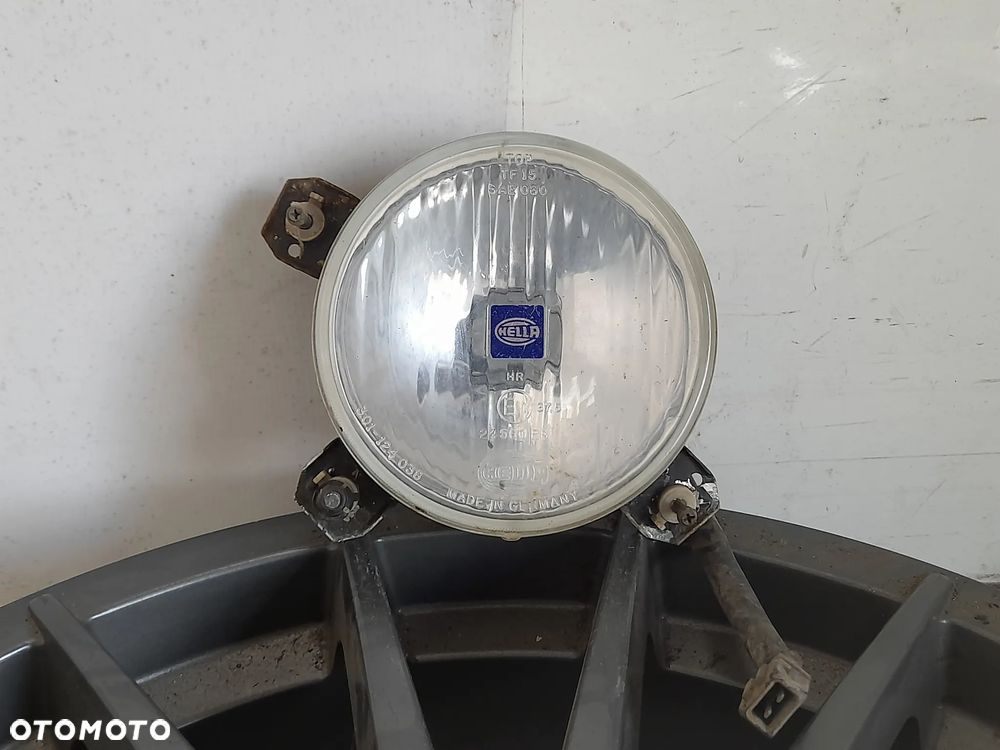 Lampa przód Volkswagen Golf MK2 Hella 24560R8 - 1