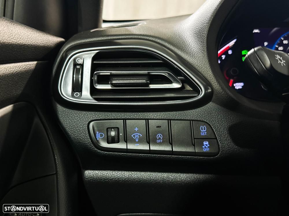 Hyundai i30 Fastback 1.0 T-GDi N-Line DCT - 54