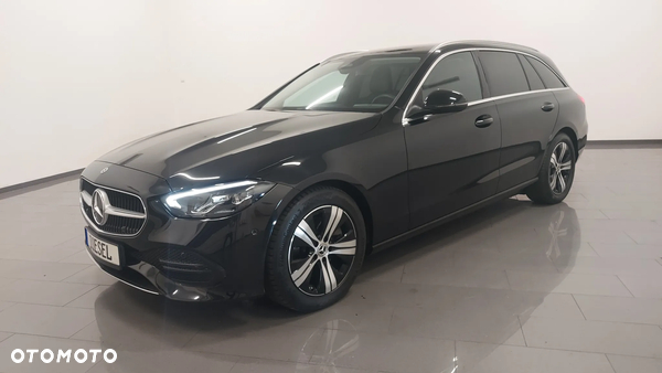 Mercedes-Benz Klasa C 220 d T 9G-TRONIC AMG Line