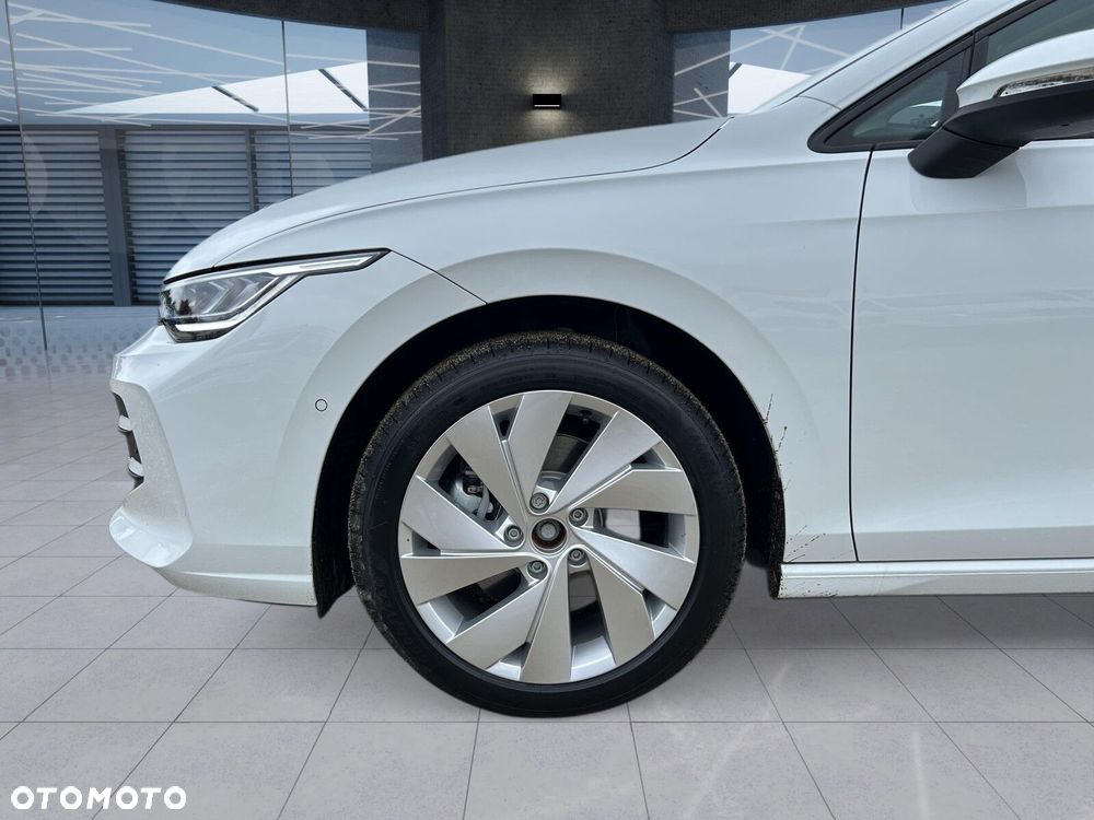 Volkswagen Golf Variant - 30