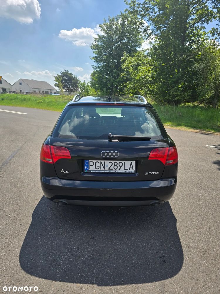 Audi A4 Avant 2.0 TDI DPF - 7