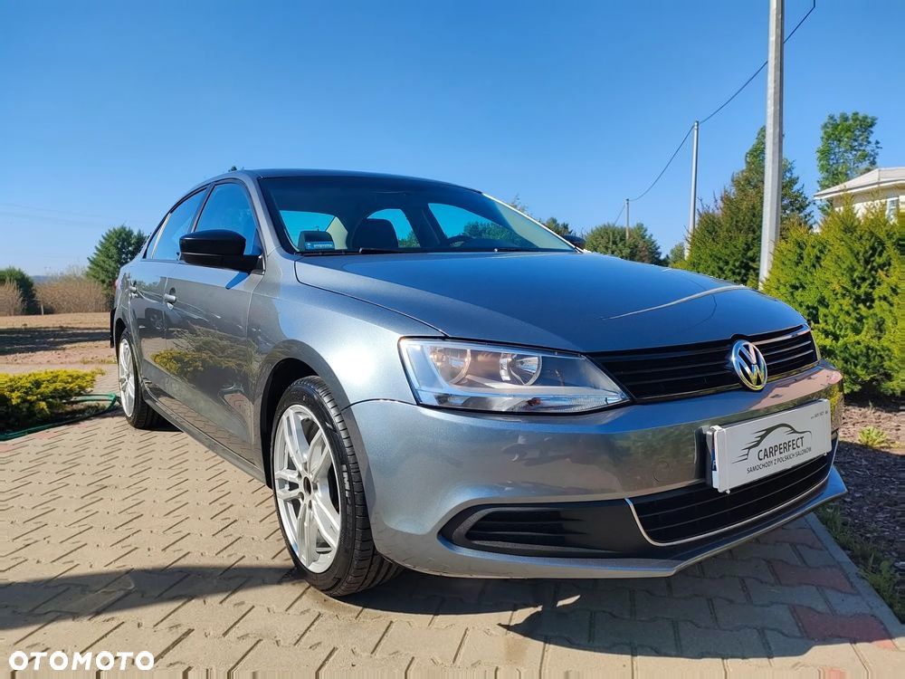 Volkswagen Jetta - 10