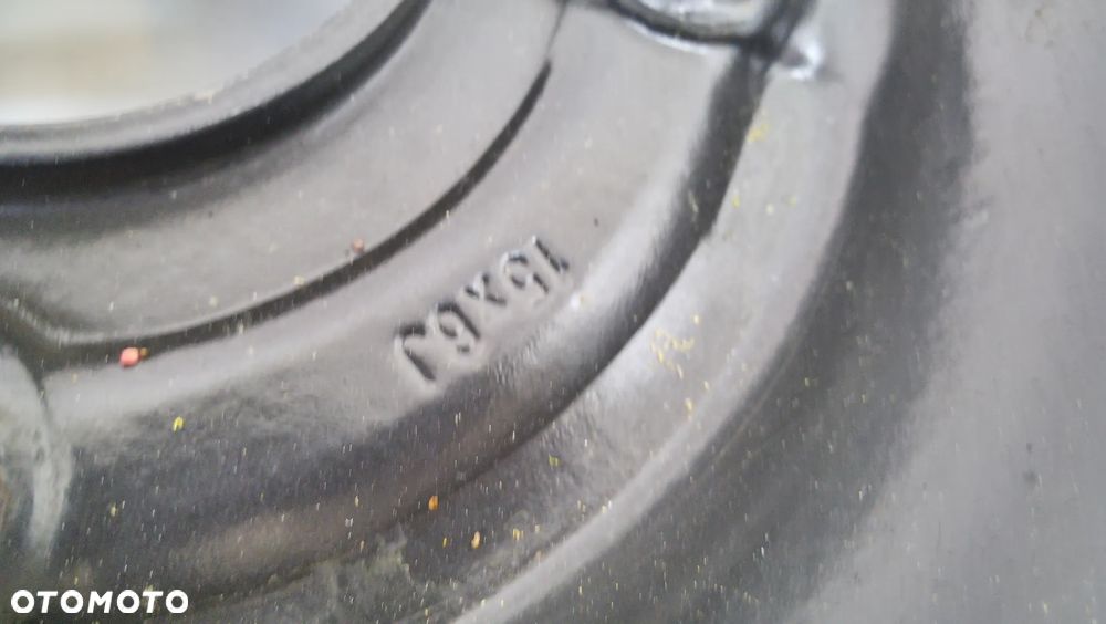 Nissan Felgi Stalowe 4x114.3 ET 45  6Jx15 - 6