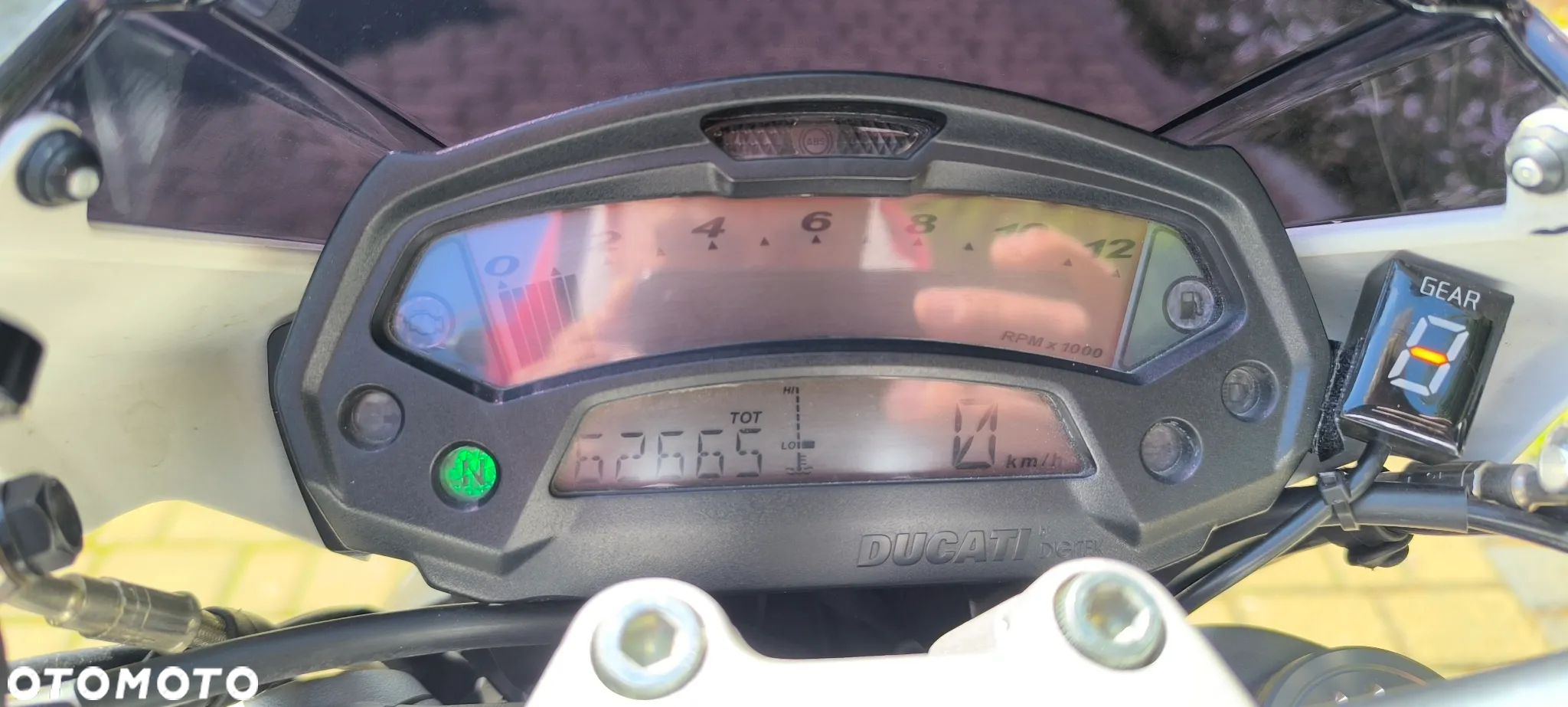 Ducati Monster - 9