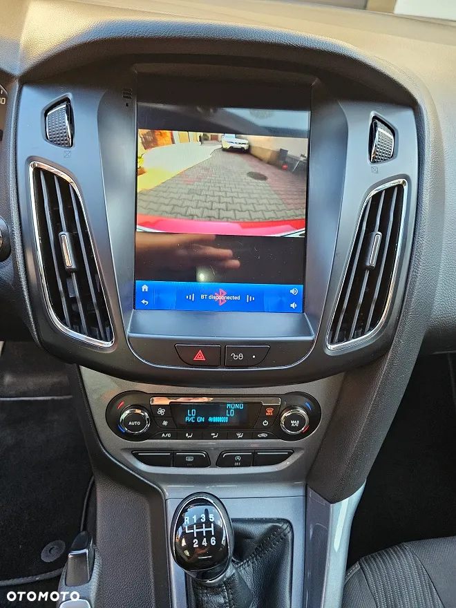 Ford Focus 1.6 EcoBoost Titanium - 29
