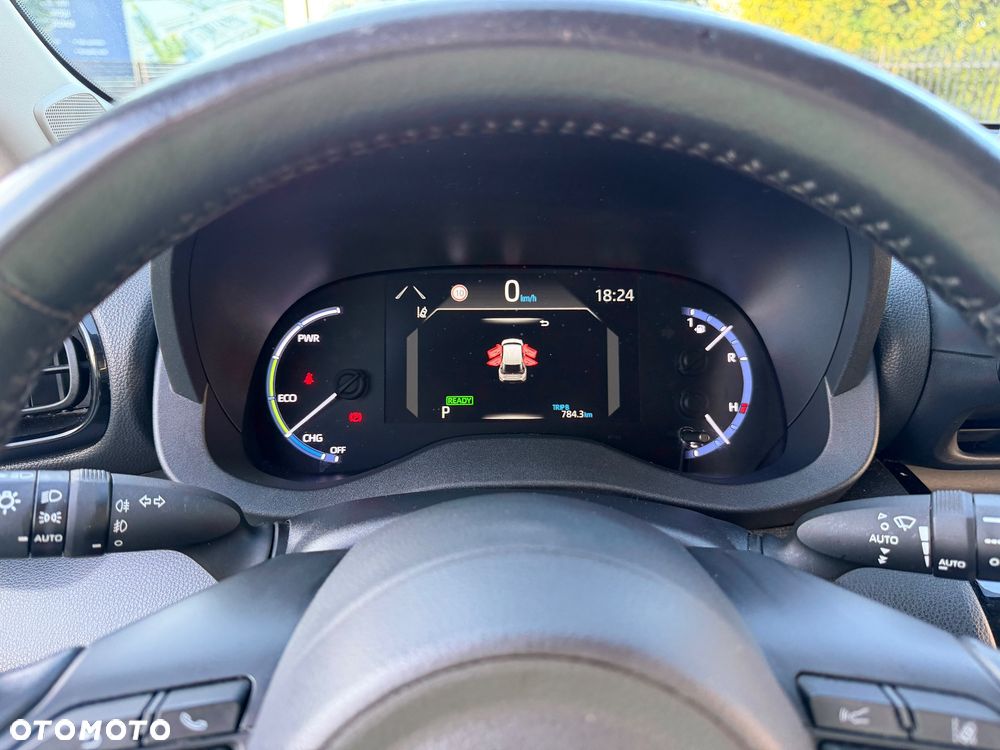 Toyota Yaris Cross Hybrid 1.5 Comfort - 25