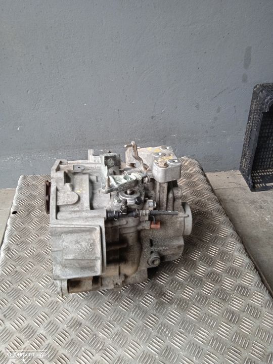 Caixa de 6 velocidades Audi A3 2.0 Tdi ref: HDV (Golf, Eos, Passat, Leon) - 6