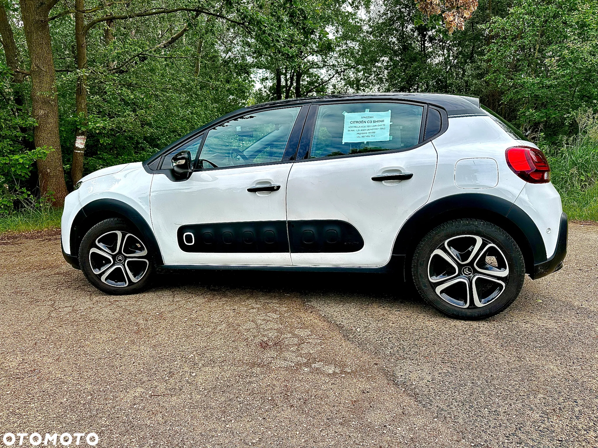 Citroën C3 1.2 PureTech GPF Shine - 7