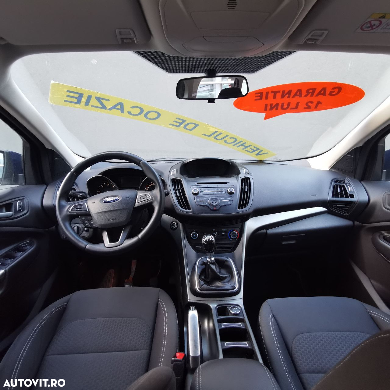 Ford Kuga - 10