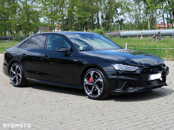 Audi A4 ver-45-tfsi-mhev-quattro-s-tronic