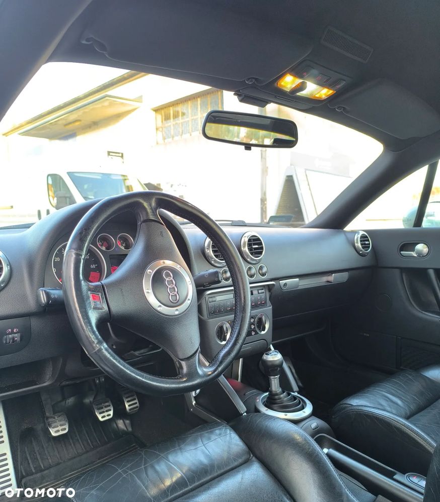Audi TT Coupé 1.8T - 9