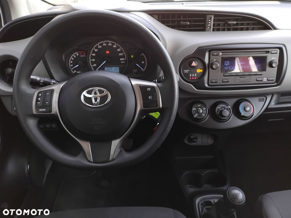 Toyota Yaris 1.0 Active - 13