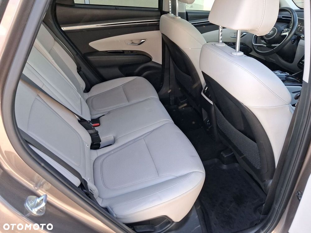 Hyundai Tucson 1.6 T-GDi 48V Smart 4WD DCT - 14