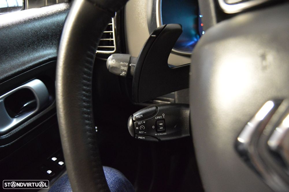 Citroën C5 Aircross 1.6 Hybrid Feel Pack e-EAT8 - 38
