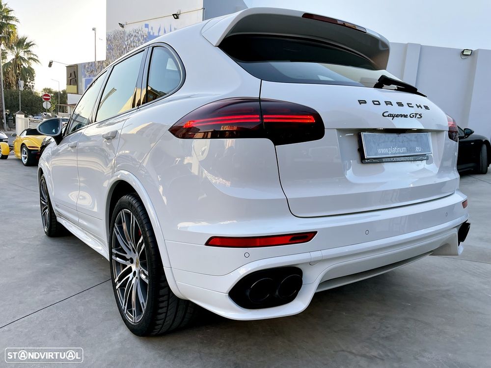 Porsche Cayenne GTS - 61