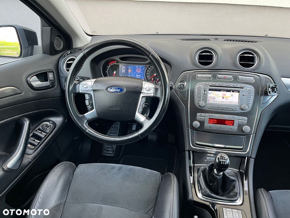 Ford Mondeo 2.0 TDCi Titanium - 13