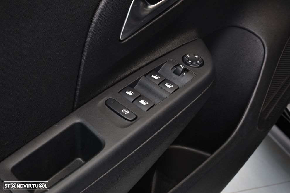 Opel Corsa 1.2 T Elegance Aut. - 45