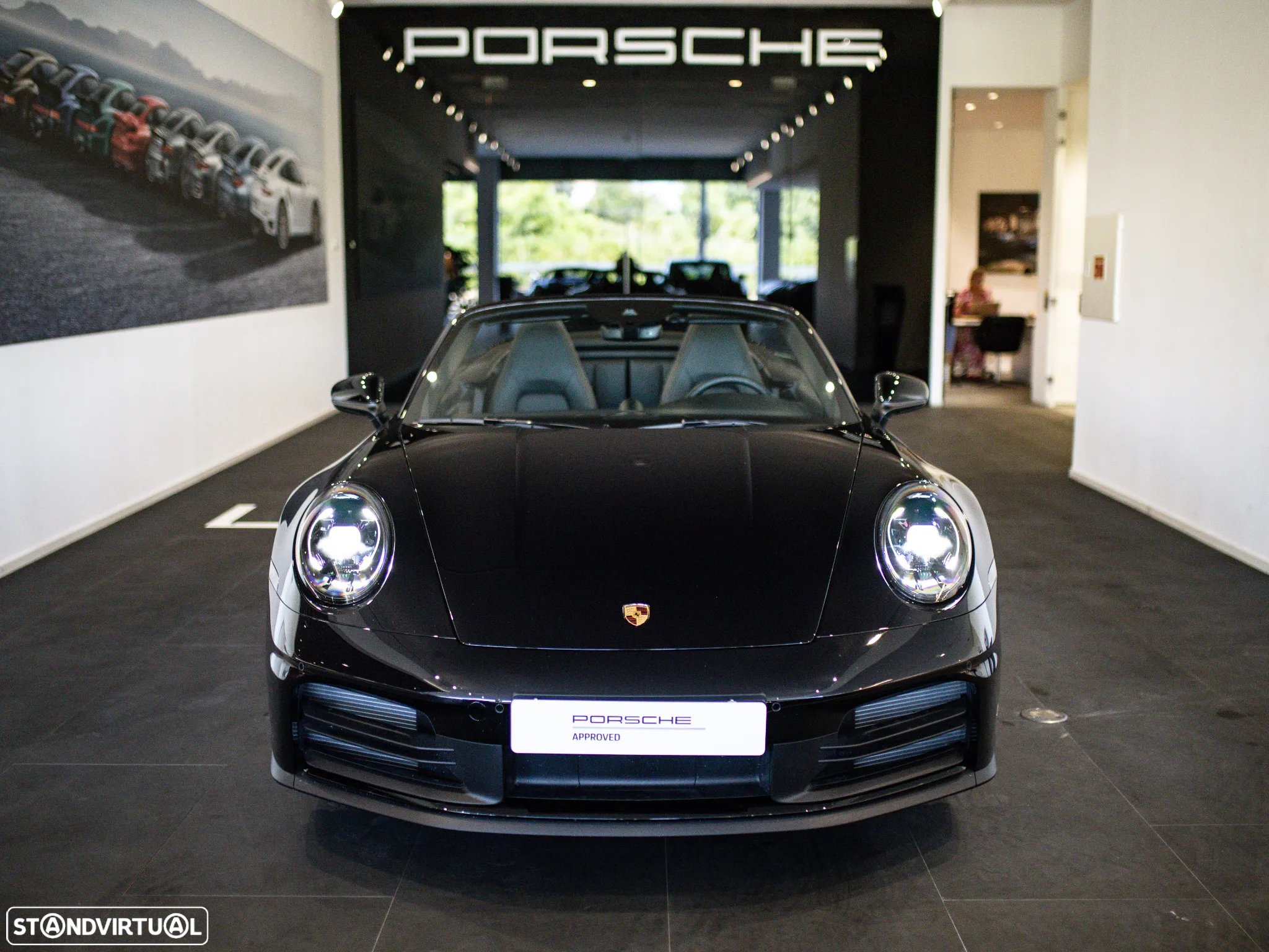 Porsche 911 (992) Carrera - 11