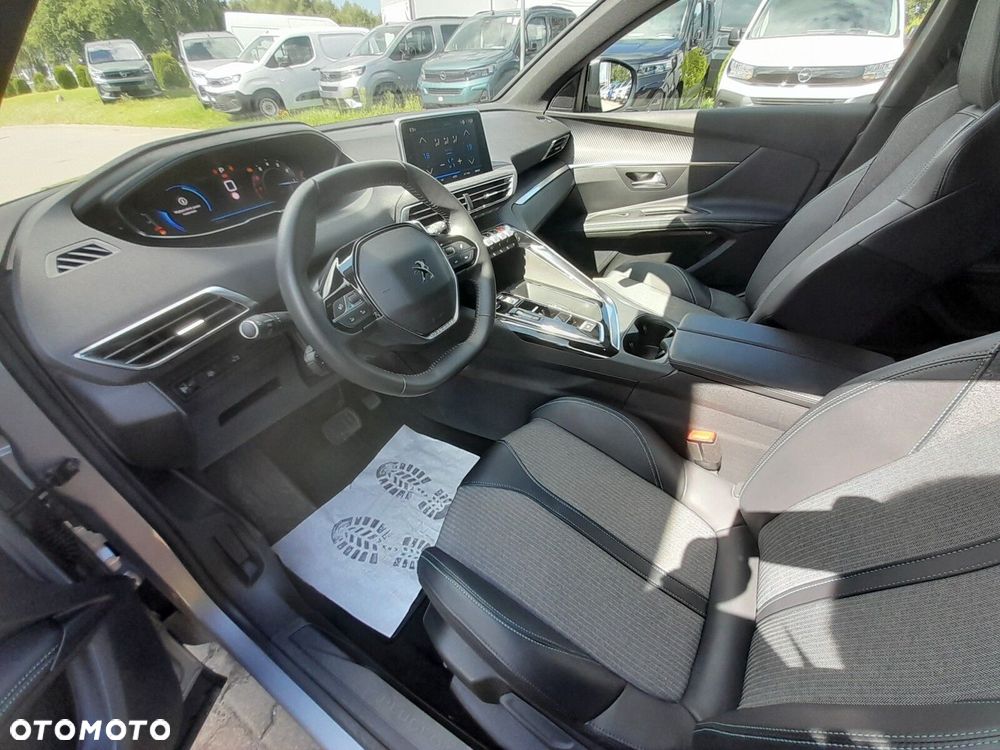 Peugeot 3008 1.2 PureTech Allure Pack S&S EAT8 - 12