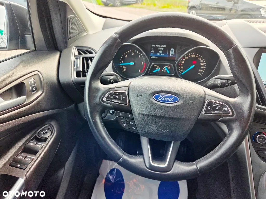 Ford Kuga 2.0 TDCi 2x4 Business Edition - 32