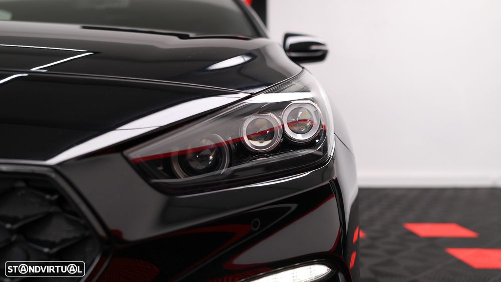 Hyundai i30 N 2.0 T-GDi Performance Pack - 6