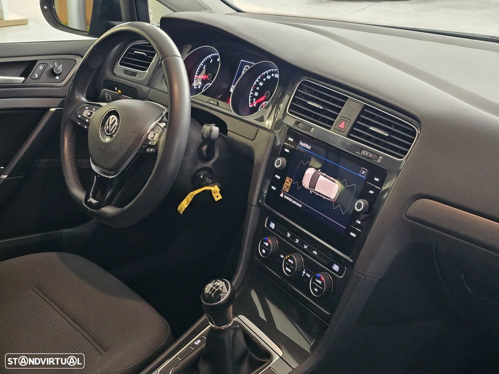 VW Golf Variant 1.0 TSI Confortline - 10