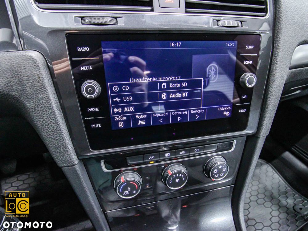 Volkswagen Golf 1.6 TDI BMT Comfortline - 19