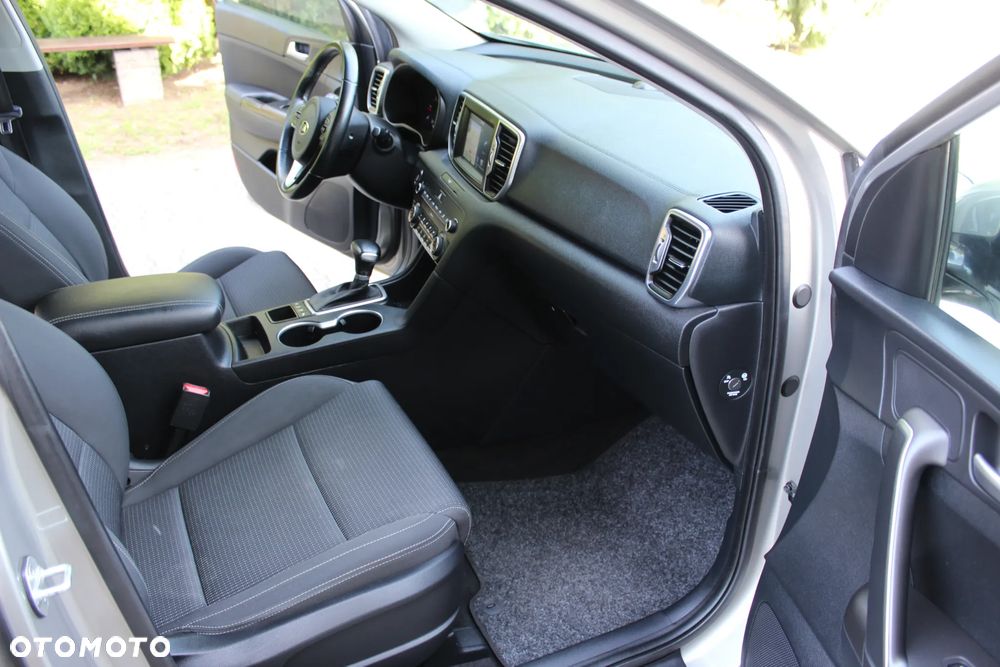 Kia Sportage 1.7 CRDI 2WD ISG Dream-Team Edition - 27